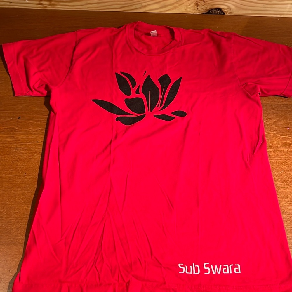 Men’s Large Lotus Flower Tee.